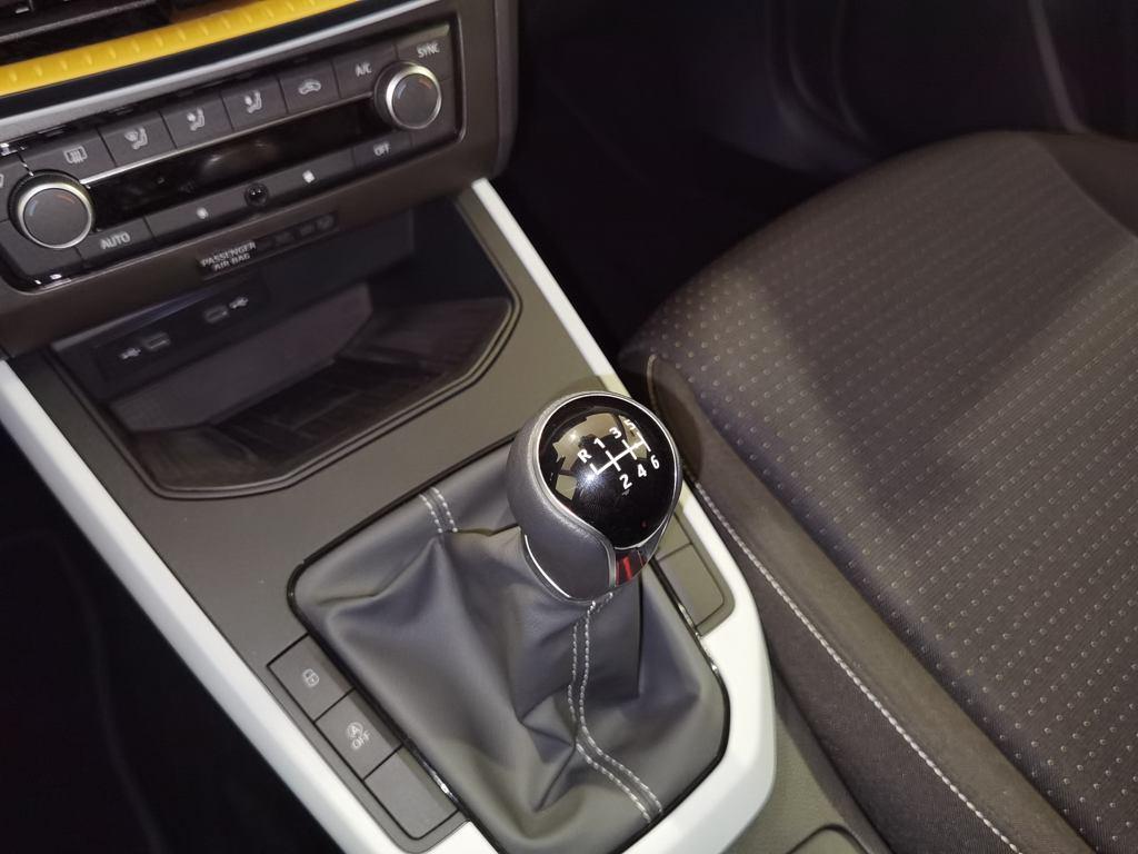 SEAT Arona 1.0 TSI Style XL 81 kW (110 CV) - 8