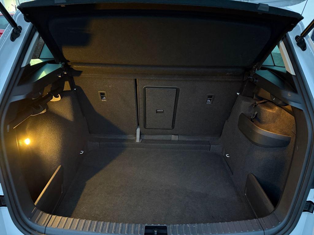 Skoda Karoq 1.0 TSI Ambition 85 kW (115 CV) - 6