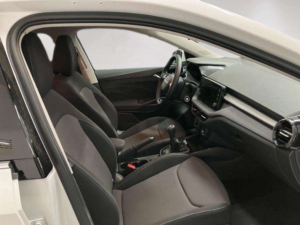 Skoda Fabia 1.0 TSI Selection 70 kW (95 CV) - 4