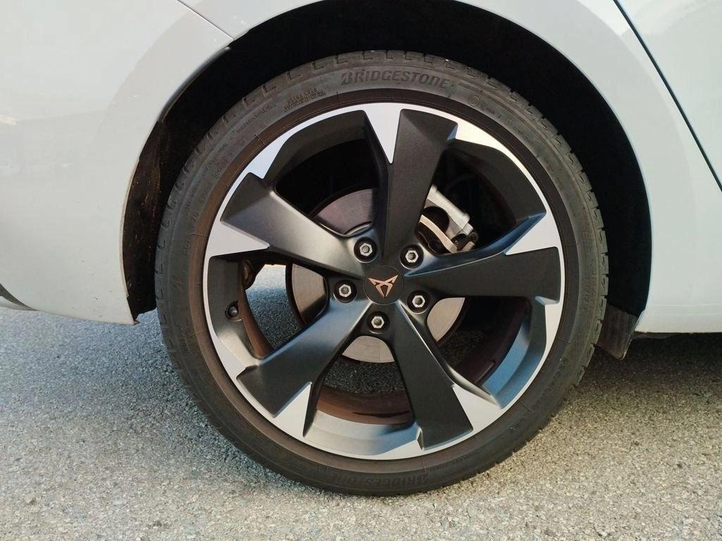 CUPRA León 1.5 eTSI DSG 110 kW (150 CV) - 7