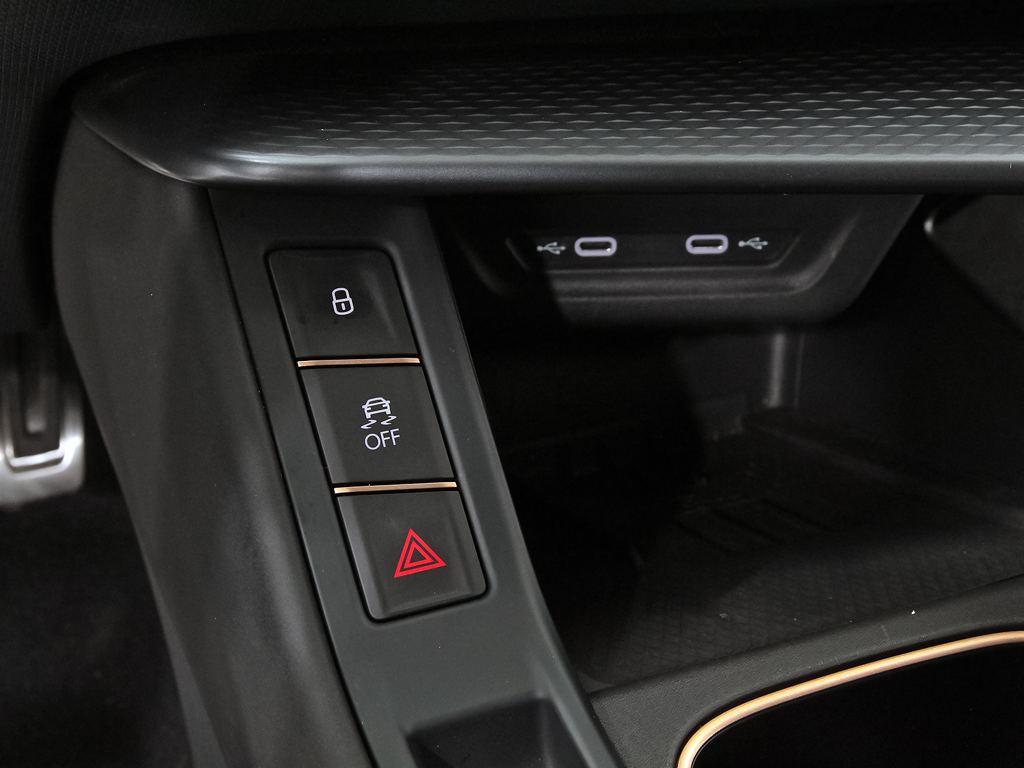 CUPRA Terramar 1.5 TSI e-Hybrid DSG 150 kW (204 CV) - 17