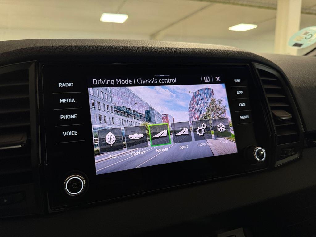 Skoda Karoq 2.0 TSI Sportline 4X4 DSG 140 kW (190 CV) - 17