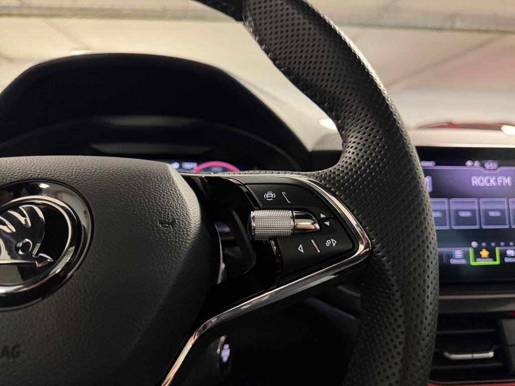 Skoda Kamiq 1.5 TSI Montecarlo 110 kW (150 CV) - 9