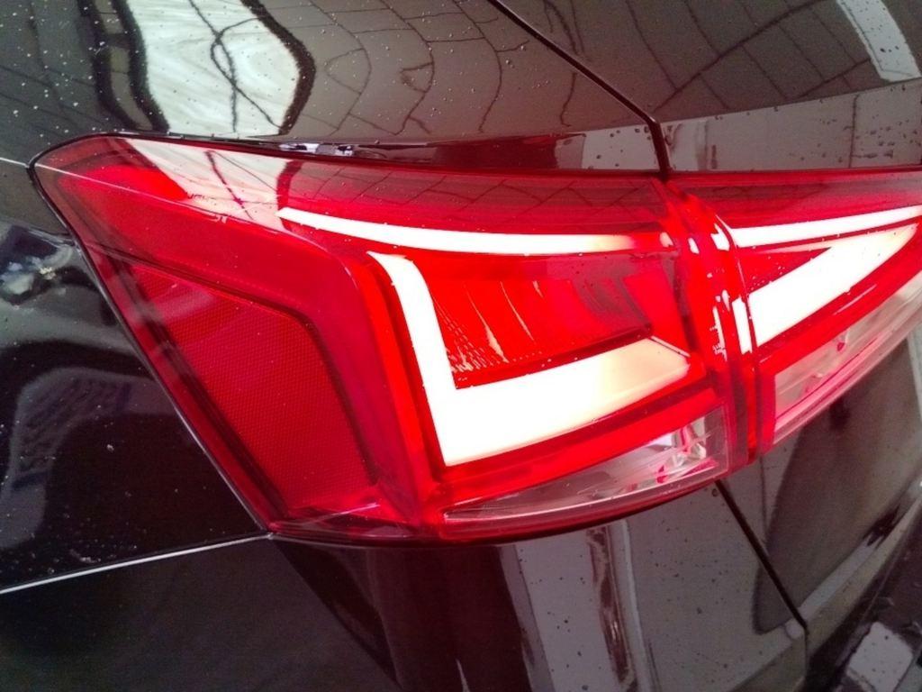 SEAT Arona 1.0 TSI Style Special Edition 85 kW (115 CV) - 9