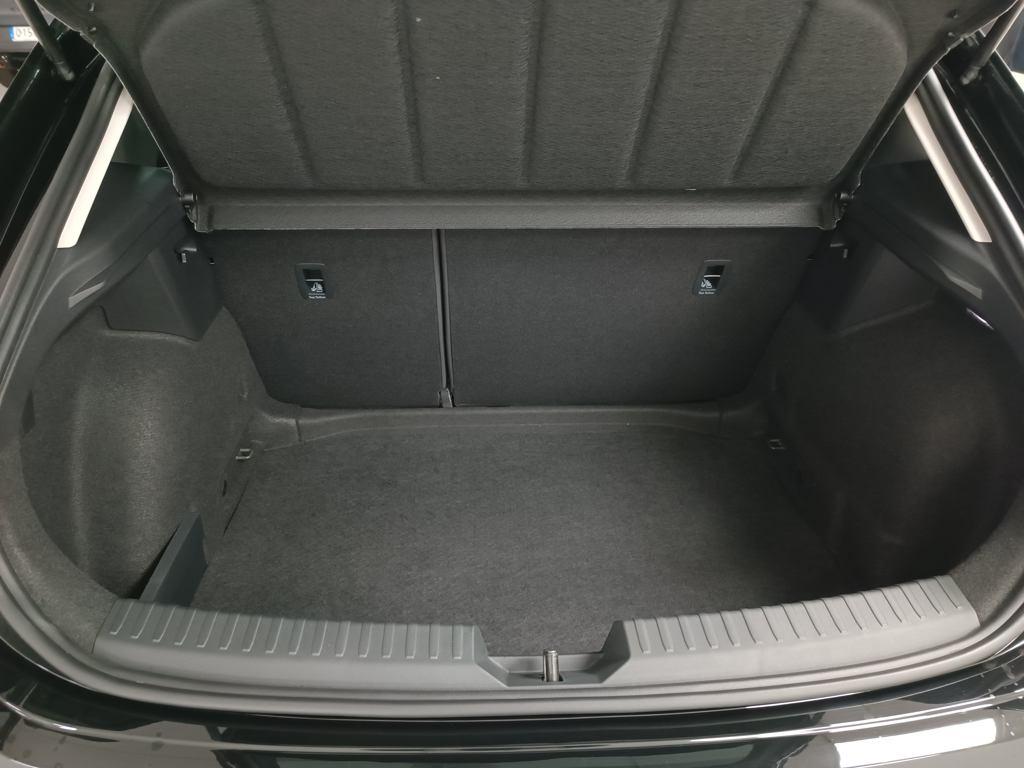 SEAT León 2.0 TDI Style XS DSG 110 kW (150 CV) - 6