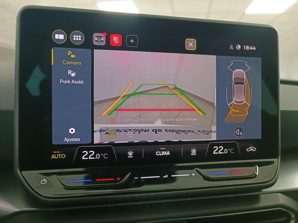 SEAT León 2.0 TDI Style XS DSG 110 kW (150 CV) - 11