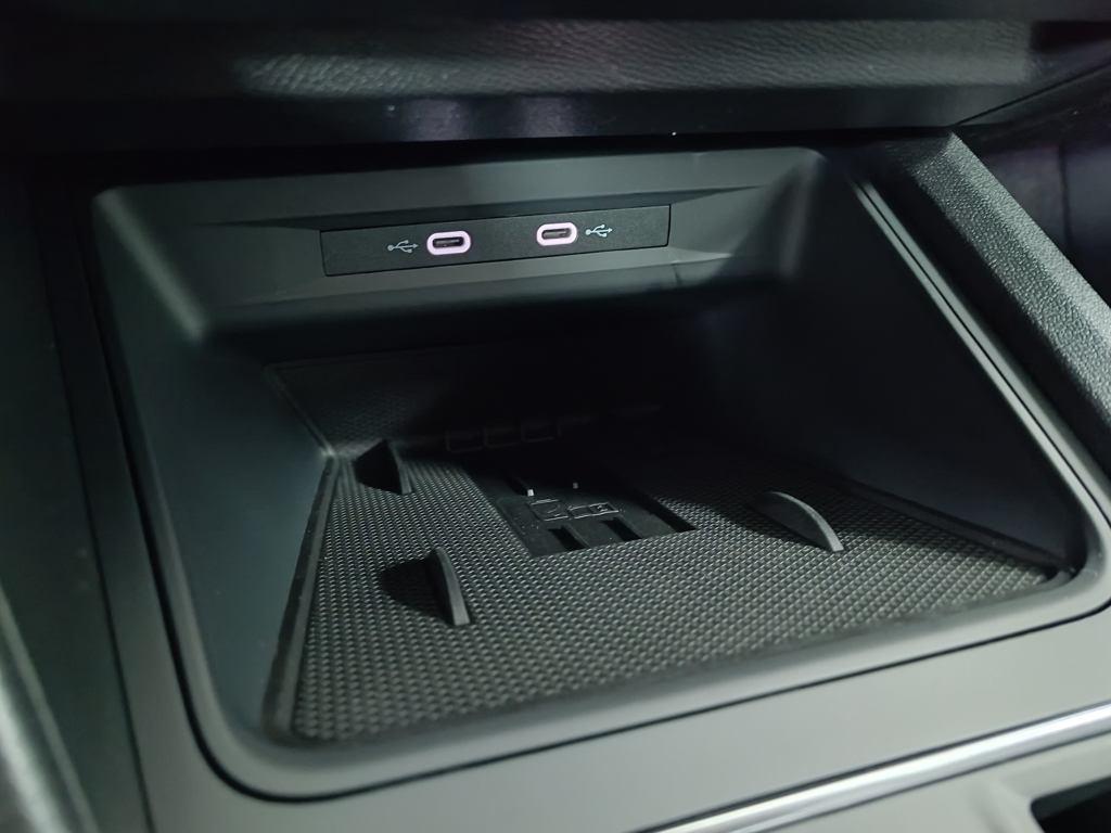 SEAT León 2.0 TDI Style XS DSG 110 kW (150 CV) - 14