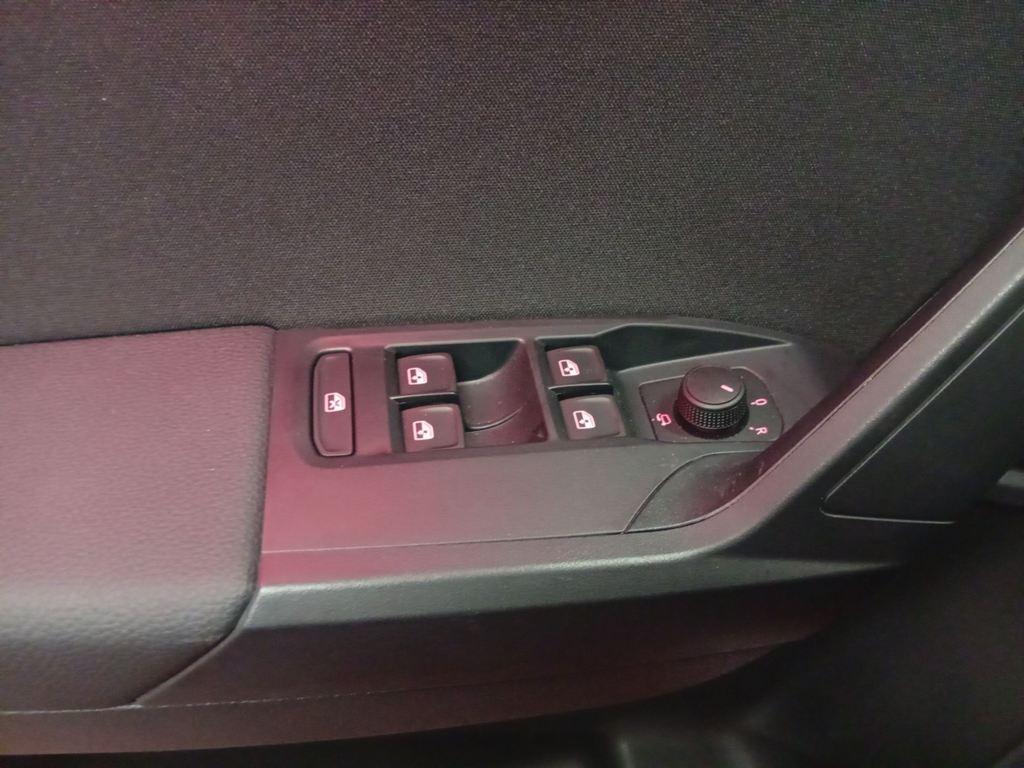 SEAT Arona 1.0 TSI FR XM 85 kW (115 CV) - 9