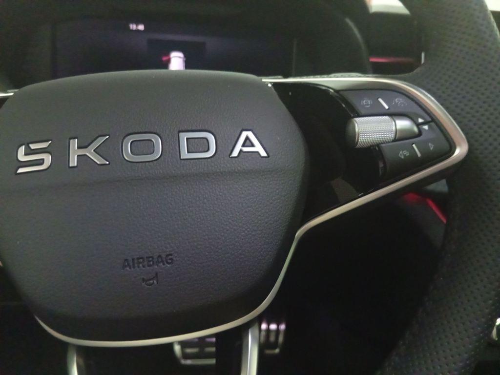 Skoda Scala 1.5 TSI Monte Carlo DSG 110 kW (150 CV) - 9