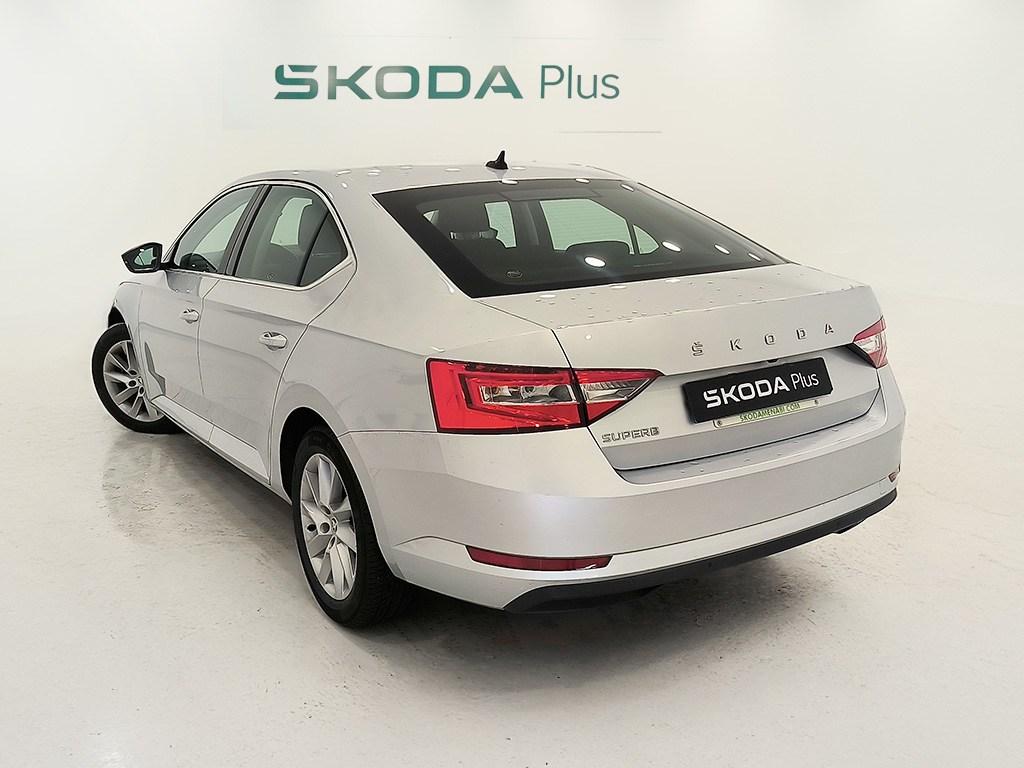 Skoda Superb 2.0 TDI Ambition DSG 110 kW (150 CV) - 1