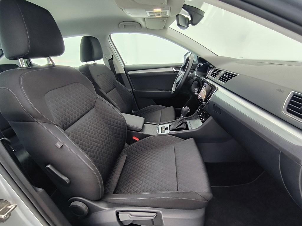 Skoda Superb 2.0 TDI Ambition DSG 110 kW (150 CV) - 4
