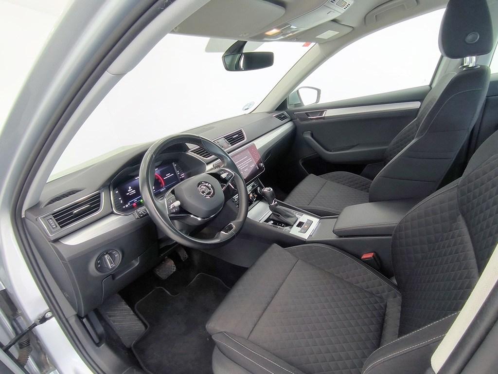 Skoda Superb 2.0 TDI Ambition DSG 110 kW (150 CV) - 8