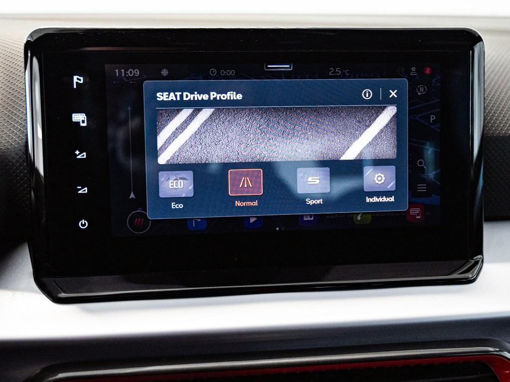 SEAT Arona 1.0 TSI FR XM DSG 85 kW (115 CV) - 17