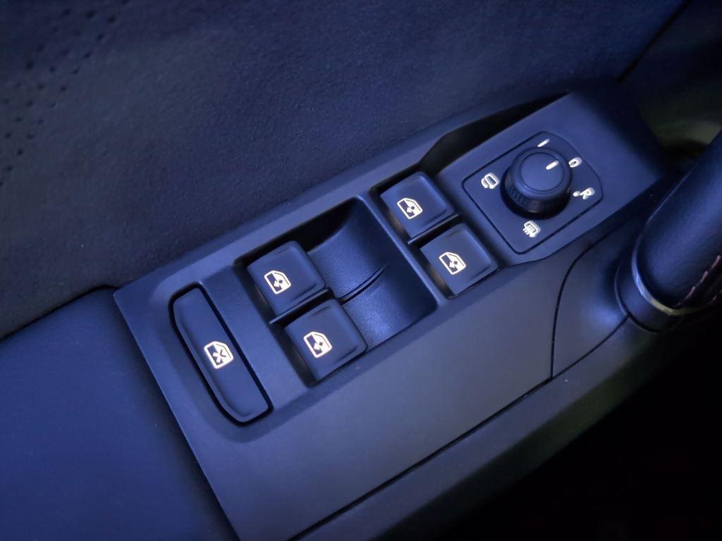 CUPRA Formentor 1.5 eTSI DSG 110 kW (150 CV) - 17