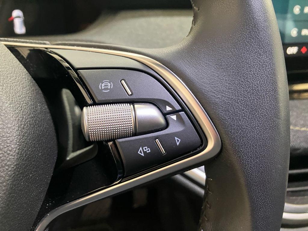 Skoda Elroq 50 55 kWh 125 kW (170 CV) - 8