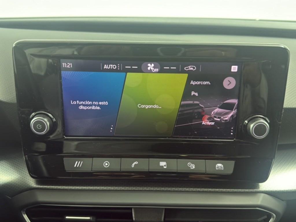 SEAT León 1.0 TSI S&S Style XL Vision 81 kW (110 CV) - 11