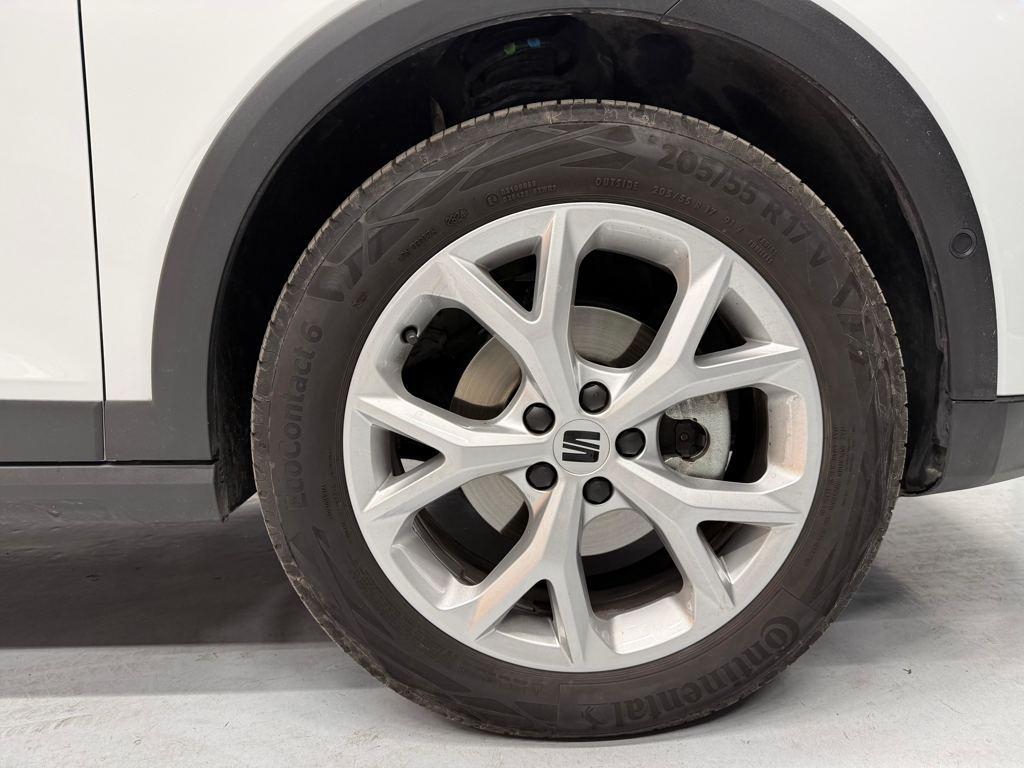 SEAT Arona 1.0 TSI FR XM DSG 85 kW (115 CV) - 7