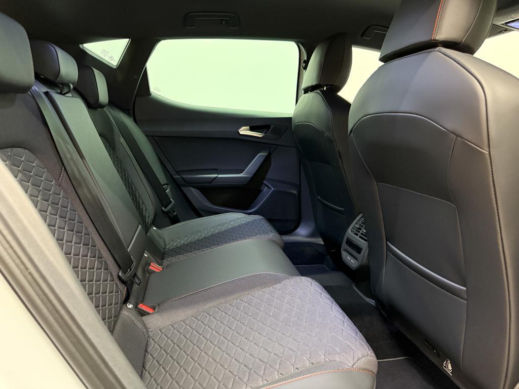 SEAT León 1.5 TSI e-Hybrid FR XM DSG 150 kW (204 CV) - 5