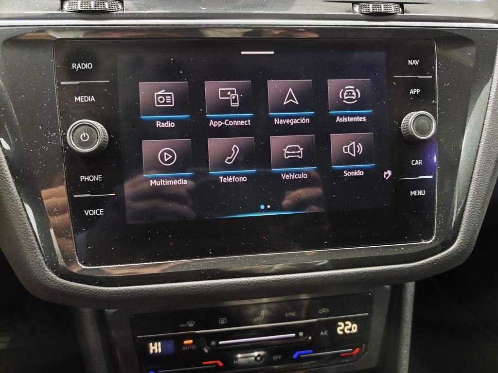 Volkswagen Tiguan R-Line 2.0 TDI 110 kW (150 CV) DSG - 12