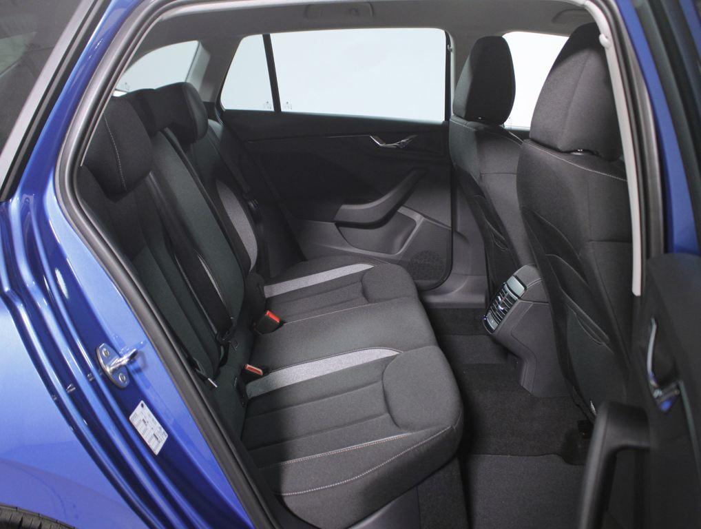 Skoda Scala 1.0 TSI Selection DSG 85 kW (115 CV) - 5