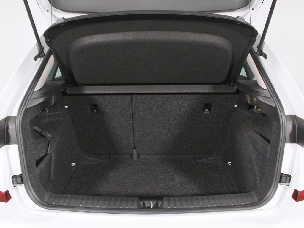 Skoda Kamiq 1.0 TSI Selection DSG 85 kW (115 CV) - 6