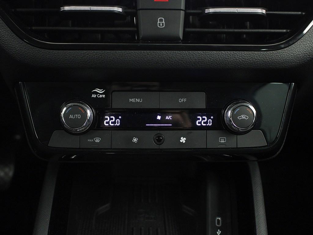 Skoda Kamiq 1.0 TSI Selection DSG 85 kW (115 CV) - 10