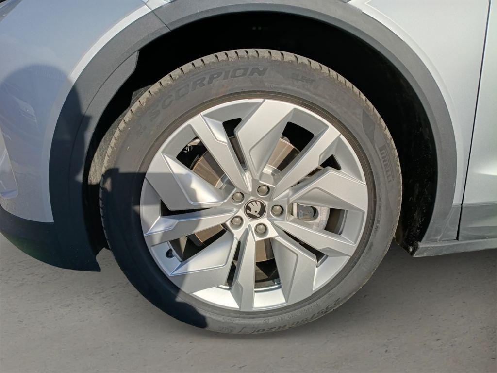 Skoda Elroq 85 82 kWh 210 kW (286 CV) - 7