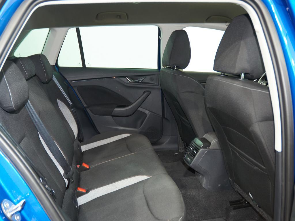 Skoda Kamiq 1.0 TSI Selection 85 kW (115 CV) - 5