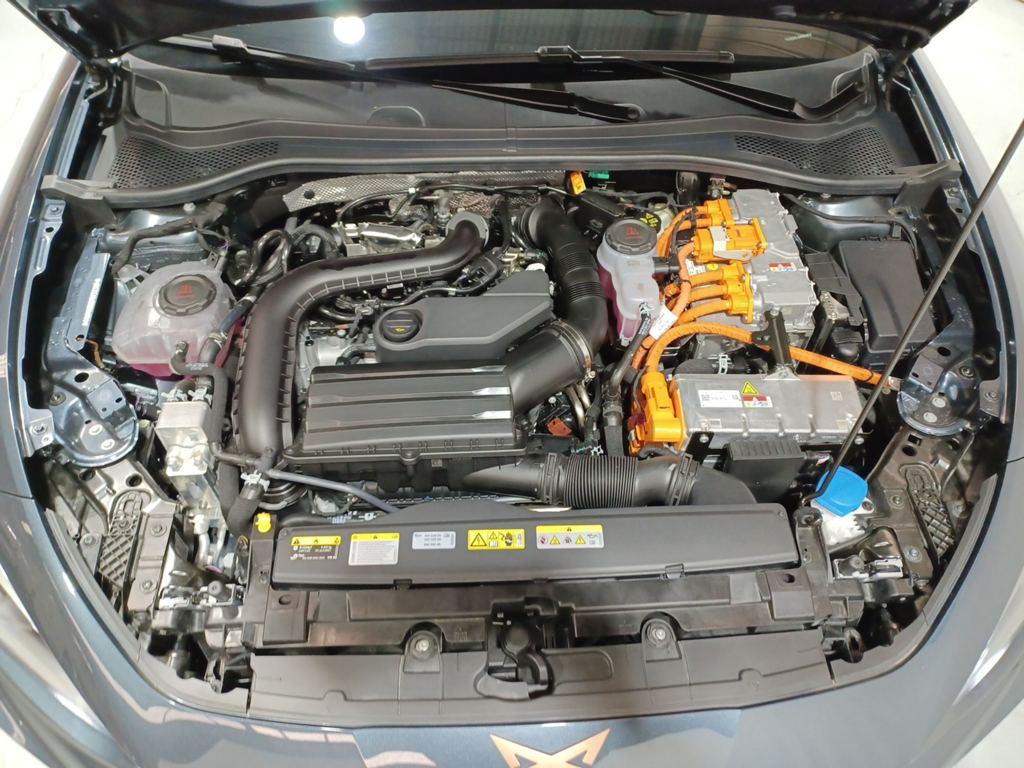 CUPRA León 1.5 TSI e-Hybrid 150 kW (204 CV) DSG - 13