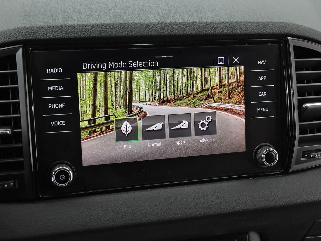 Skoda Karoq 1.5 TSI ACT Sportline DSG 110 kW (150 CV) - 15