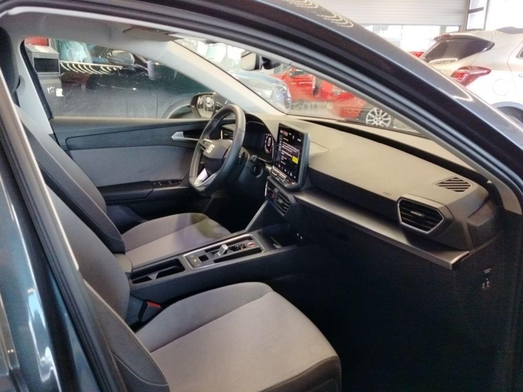 SEAT León 1.5 eTSI Style 25 Aniversario DSG 85 kW (116 CV) - 4