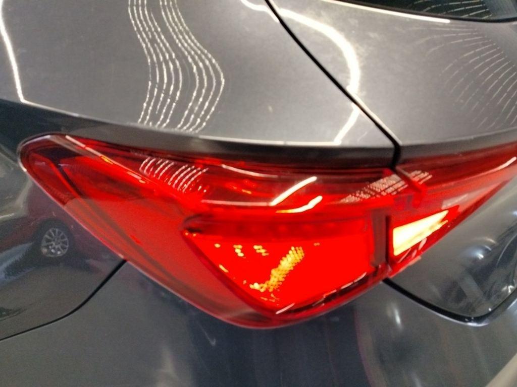 SEAT León 1.5 eTSI Style 25 Aniversario DSG 85 kW (116 CV) - 8