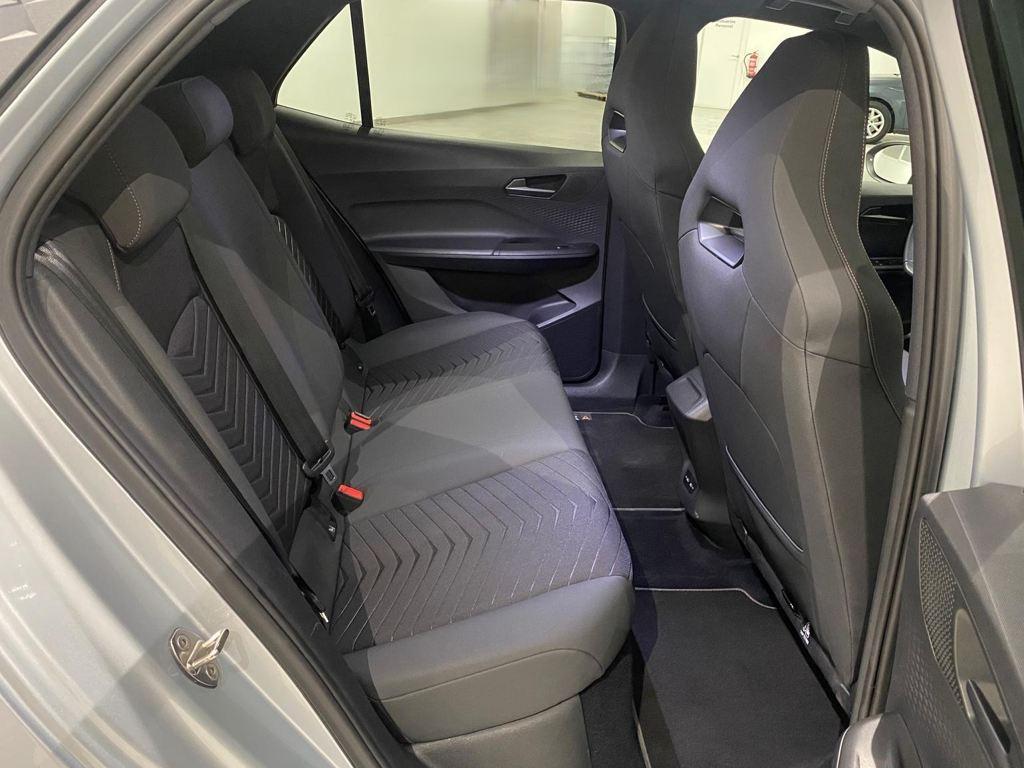 CUPRA Born 58 kWh 150 kW (204 CV) - 5