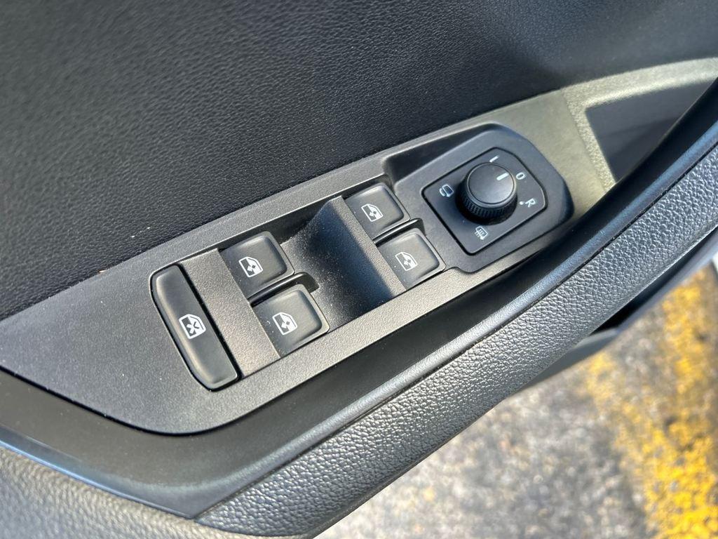 Skoda Karoq 1.5 TSI ACT Style DSG 110 kW (150 CV) - 12