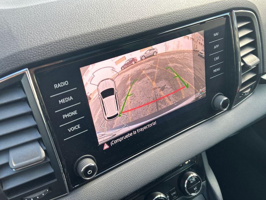 Skoda Karoq 1.5 TSI ACT Style DSG 110 kW (150 CV) - 13