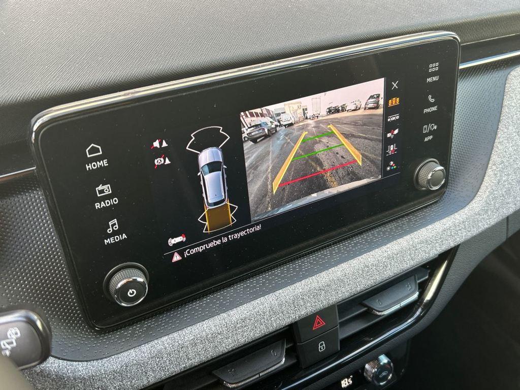 Skoda Kamiq 1.0 TSI Selection DSG 85 kW (115 CV) - 13