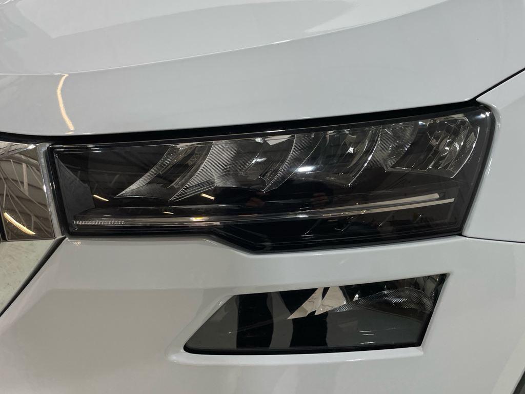 Skoda Karoq 1.0 TSI Ambition 81 kW (110 CV) - 11