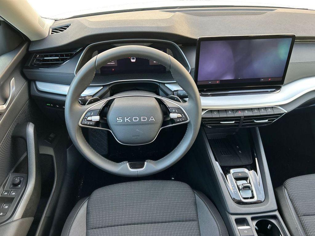 Skoda Octavia 2.0 TDI Selection DSG 110 kW (150 CV) - 9