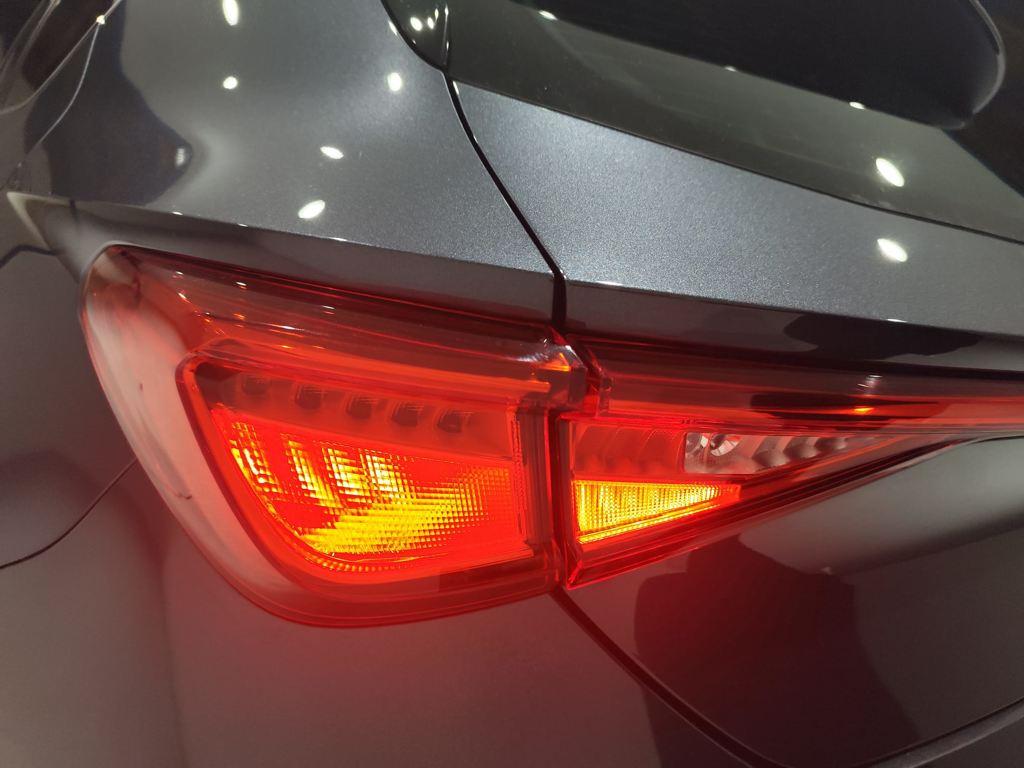 SEAT León 2.0 TDI S&S Style XS 85 kW (115 CV) - 18