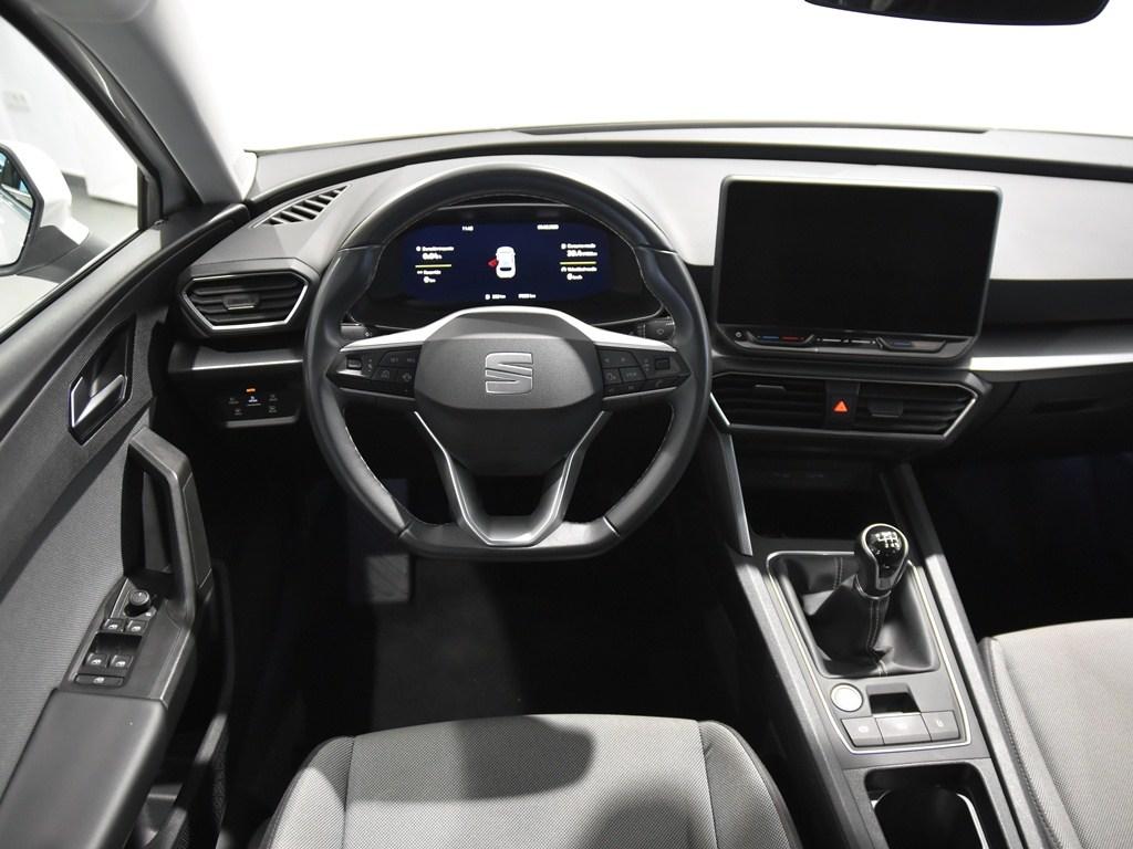 SEAT León 1.5 TSI S&S Style 25 Aniversario 85 kW (116 CV) - 9