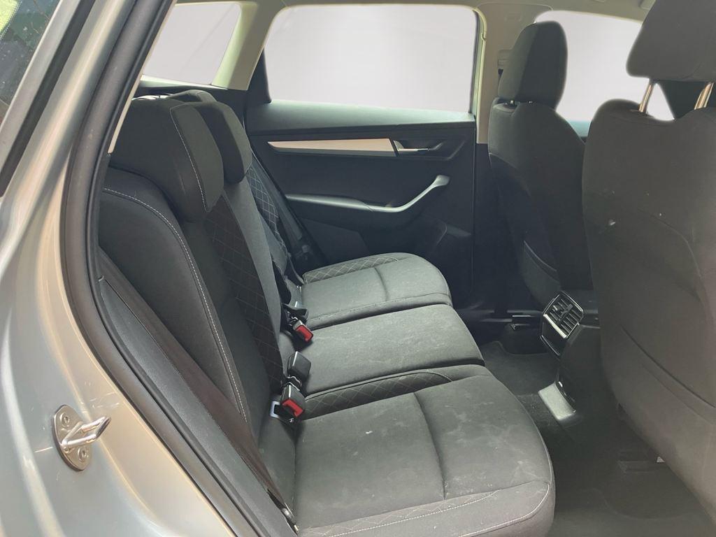 Skoda Karoq 1.0 TSI Ambition 81 kW (110 CV) - 5