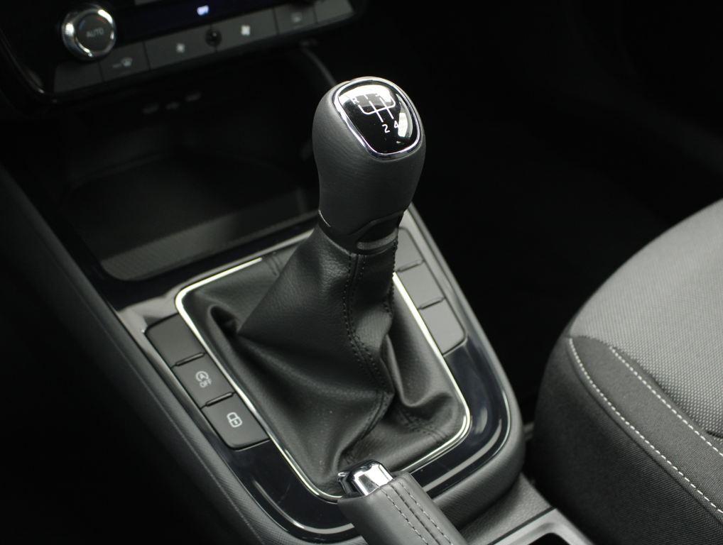 Skoda Fabia 1.0 TSI Selection 70 kW (95 CV) - 9