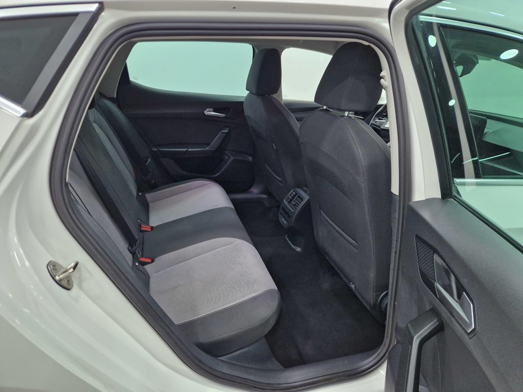SEAT León 1.5 eTSI Style 25 Aniversario DSG 85 kW (116 CV) - 5