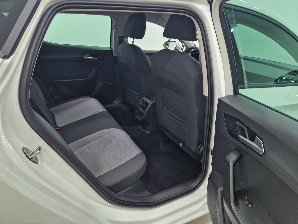 SEAT León 1.0 TSI S&S Style XL Vision 81 kW (110 CV) - 5