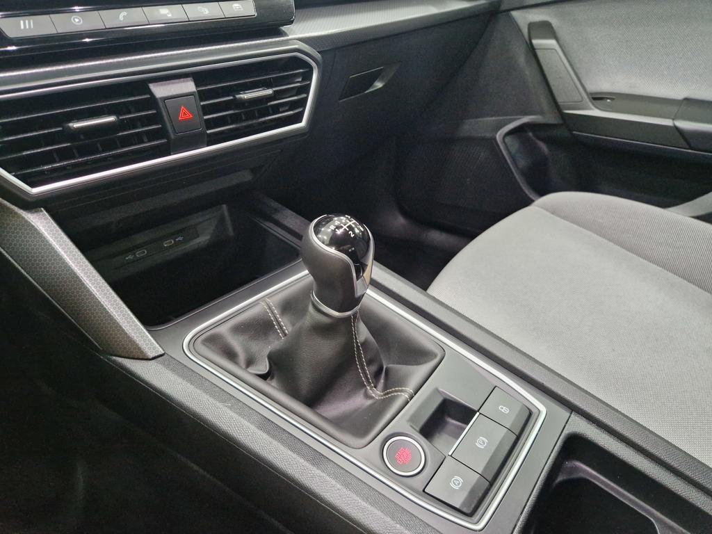 SEAT León 1.0 TSI S&S Style XL Vision 81 kW (110 CV) - 8