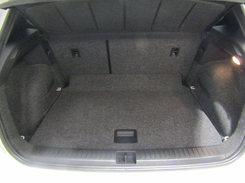 SEAT Arona 1.0 TSI S&S Xperience XM 85 kW (115 CV) - 6