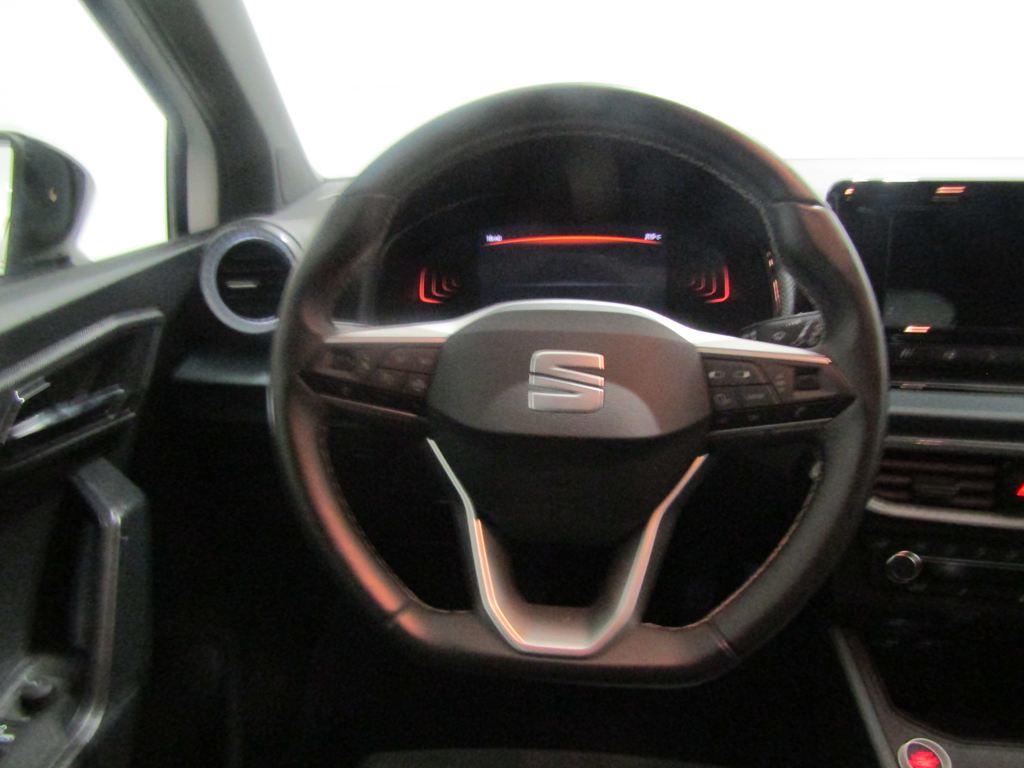 SEAT Arona 1.0 TSI S&S Xperience XM 85 kW (115 CV) - 16