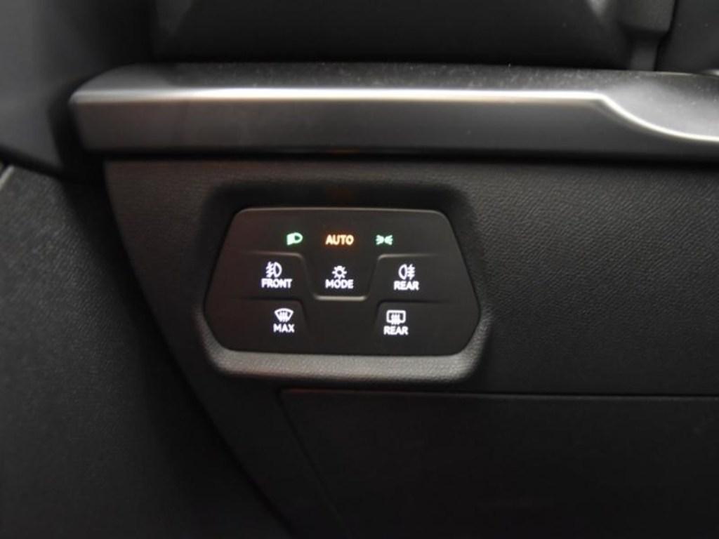 CUPRA León 1.5 eTSI DSG 110 kW (150 CV) - 16