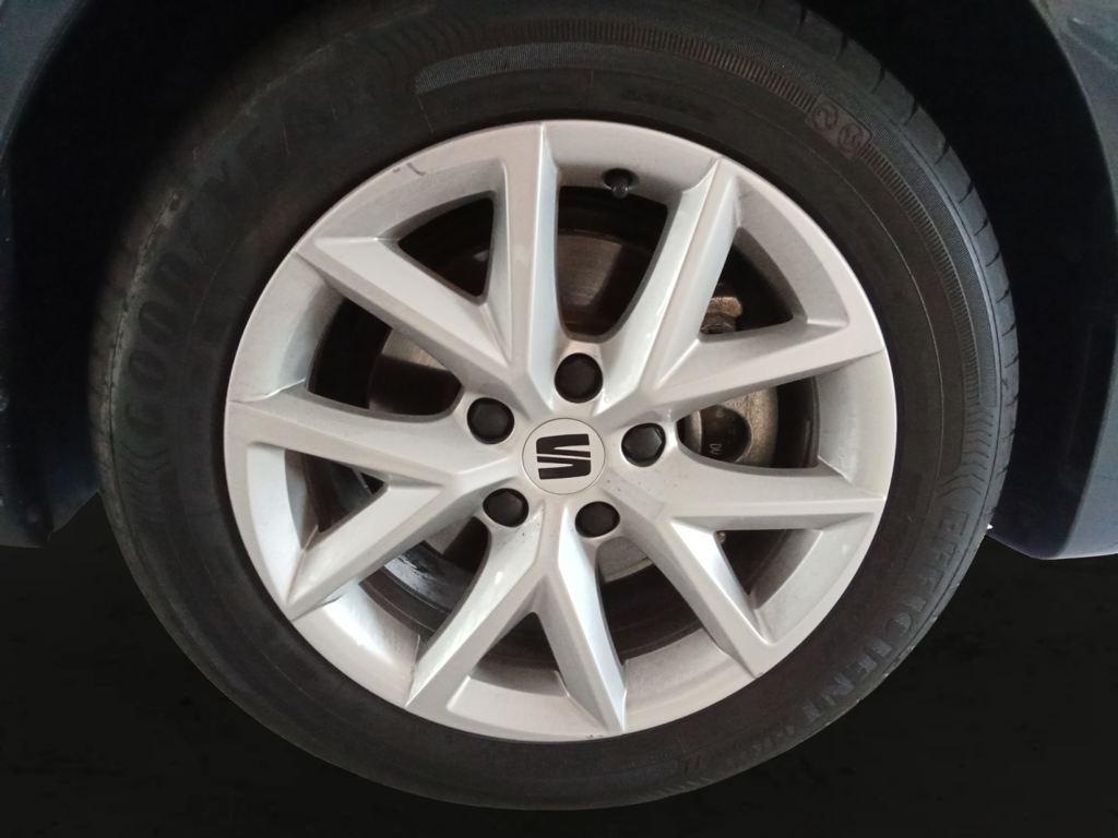 SEAT León 1.5 TSI S&S Style 25 Aniversario 85 kW (116 CV) - 7