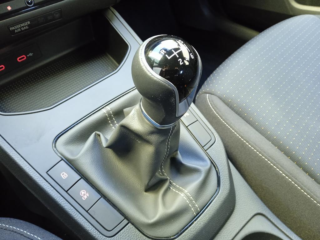 SEAT Ibiza 1.0 TSI Style XL 81 kW (110 CV) - 10